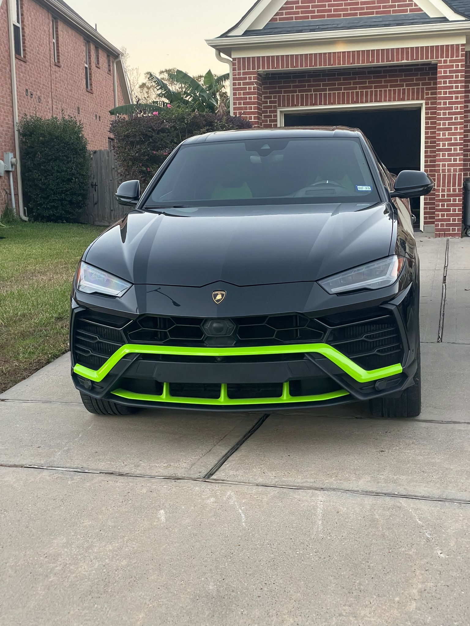 Luxury Transportation Services in River Oaks Houston TX